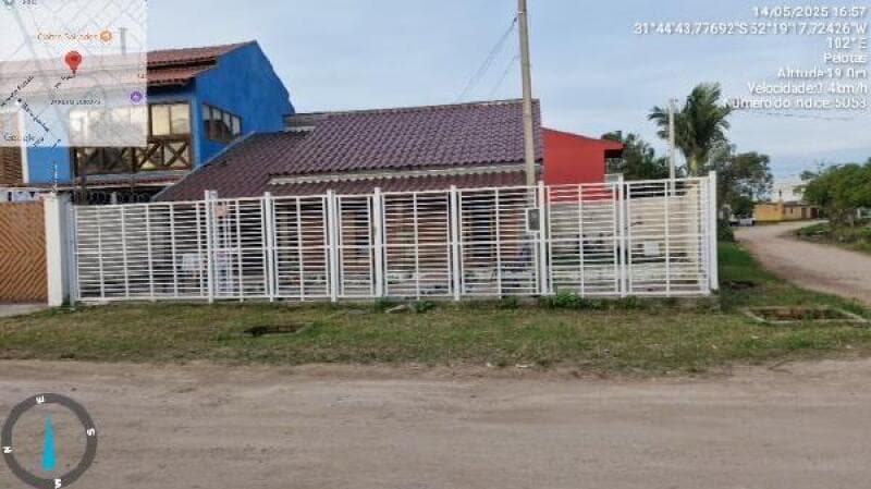 Casa em leilão em Pelotas - RS — LOTE 359 Casa
