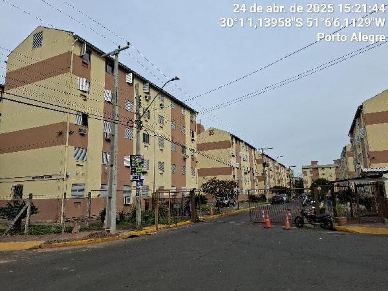 Apartamento em leilão em Porto Alegre - RS — LOTE 366 Apartamento