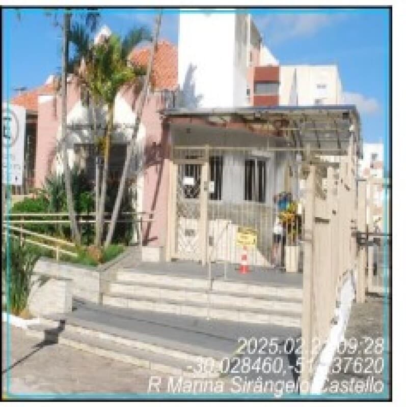 Apartamento em leilão em Porto Alegre - RS — LOTE 370 Apartamento