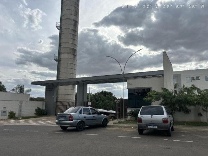 Apartamento em leilão em Catanduva - SP — LOTE 419 Apartamento
