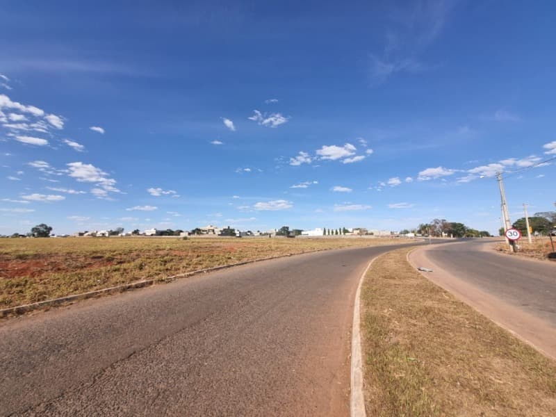 Foto 2 de 4: Terreno em leilão em São Luís De Montes Belos - GO — LOTE 005 Terreno urbano com ou sem benfeitorias