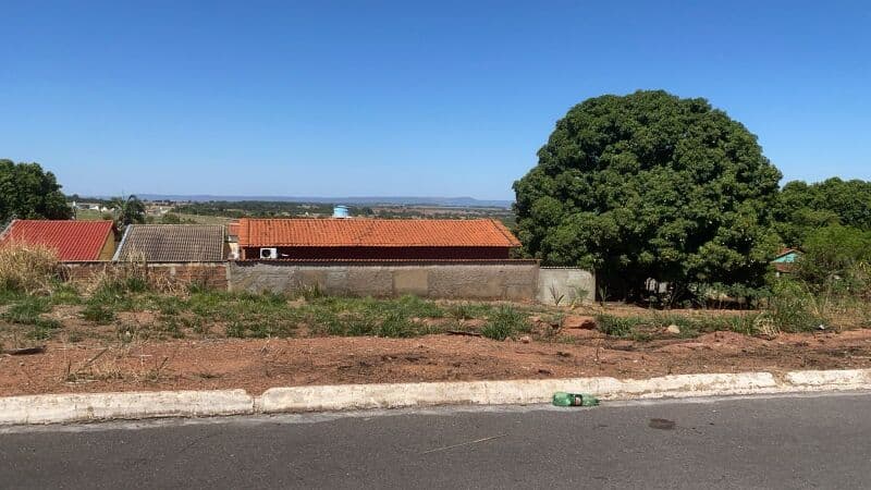 Foto 1 de 3: Terreno em leilão em São Luís De Montes Belos - GO — LOTE 010 Terreno urbano com ou sem benfeitorias