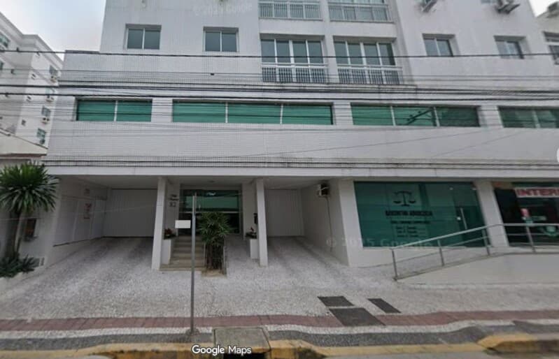 Foto 1 de 10: Terreno em leilão em Balneário Camboriú - SC, bairro das Nações — LOTE 001 Vaga de Garagem