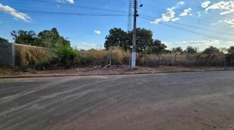 Foto 2 de 5: Terreno em leilão em São Simão - GO, bairro Setor Comercial Sul — LOTE 001 Terreno urbano com ou sem benfeitorias