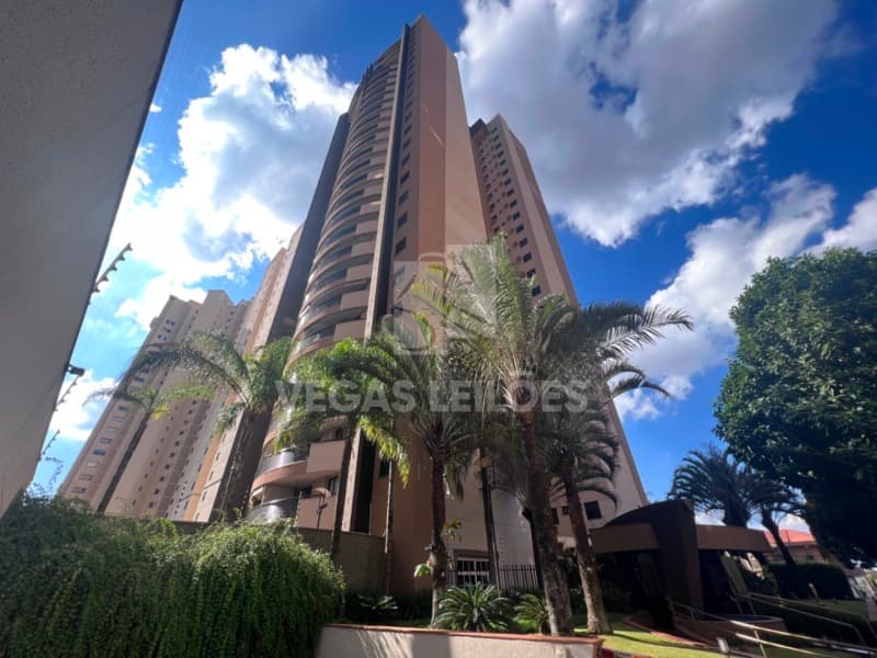 Foto 1 de 10: Apartamento em leilão em Ribeirão Preto - SP — LOTE 002 Apartamento Edificio Rembrandt