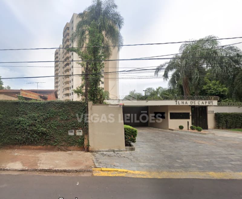Apartamento em leilão em Ribeirão Preto - SP — LOTE 001 Apartamento Duplex Ribeirão Preto/SP