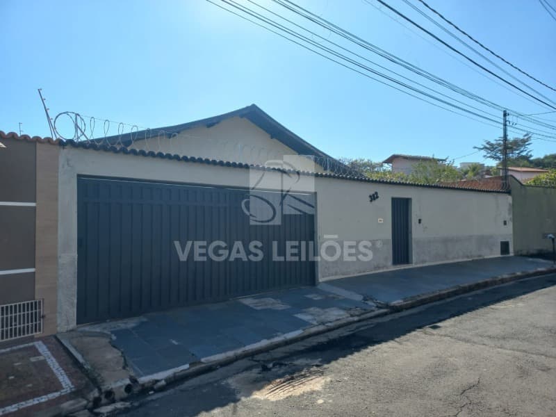Foto 3 de 3: Casa em leilão em Piracicaba - SP — LOTE 001 Casa em Piracicaba/SP