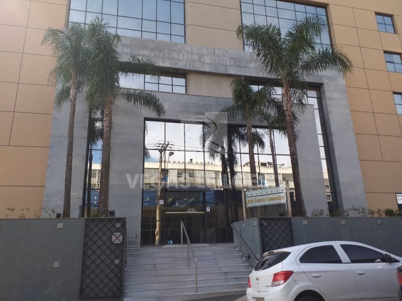 Foto 1 de 4: Comercial em leilão em Ribeirão Preto - SP, bairro Centro — LOTE 001 Sala comercial nº01 - 131,36m² de área privativa