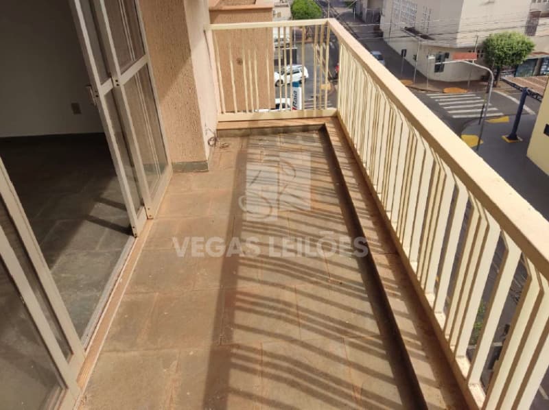 Foto 3 de 16: Apartamento em leilão em Ribeirão Preto - SP, bairro Centro — LOTE 001 Direitos - Apartam. Rua Marcondes Salgado, Rib. Preto/SP