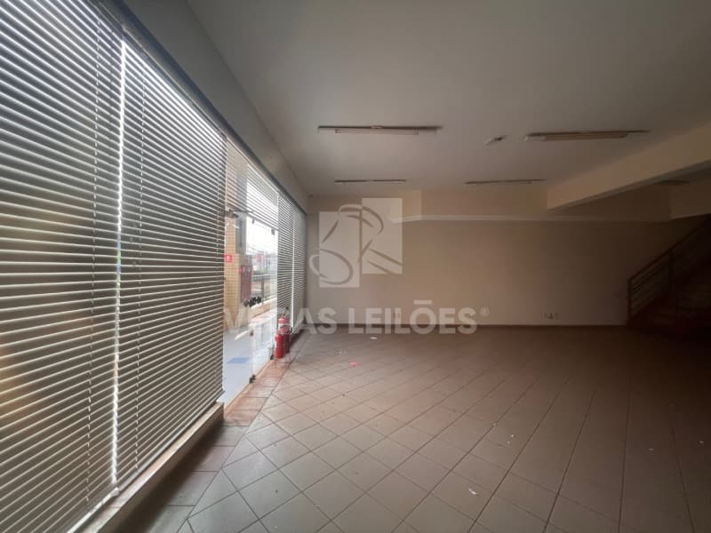Foto 5 de 5: Comercial em leilão em Ribeirão Preto - SP, bairro Campos Elíseos — LOTE 002 Direitos - Loja comercial Av. Saudade, Rib. Preto/SP