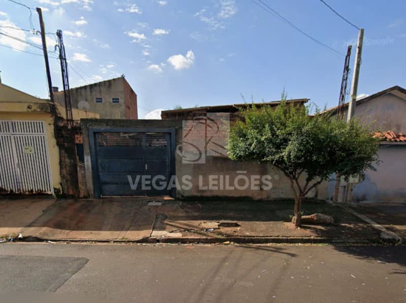 Terreno em leilão em Ribeirão Preto - SP, bairro Jardim Maria Goretti — LOTE 001 Casa Rua Alberto de Oliveira, Rib. Preto/SP