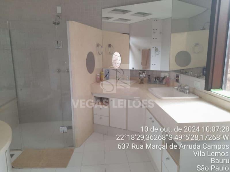 Foto 10 de 29: Casa em leilão em Bauru - SP, bairro Vila Santa Rosa — LOTE 001 Casa em Bauru/SP