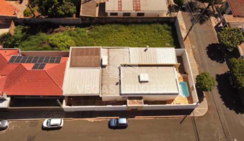 Casa em leilão em Jaboticabal - SP, bairro Centro — LOTE 001 Casa em Jaboticabal/SP