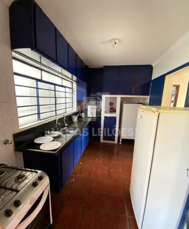 Foto 5 de 13: Casa em leilão em Barretos - SP, bairro Centro — LOTE 001 Casa Av.43, Barretos/SP