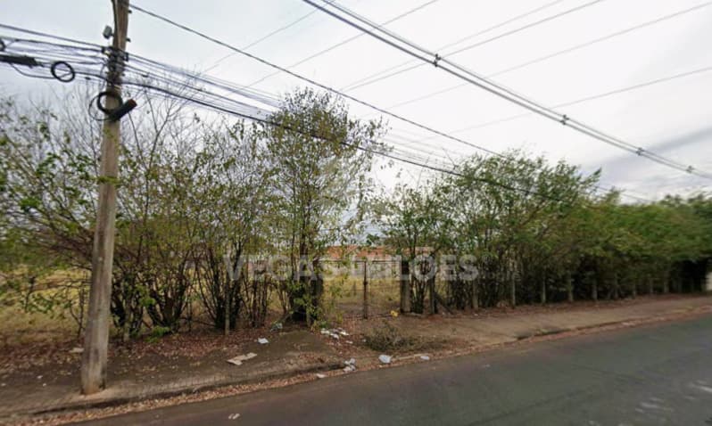 Foto 1 de 3: Terreno em leilão em Ribeirão Preto - SP, bairro Jardim Ouro Branco — LOTE 002 Terreno com 2.978,65 m² no Jd. Ouro Branco, Rib. Preto/SP