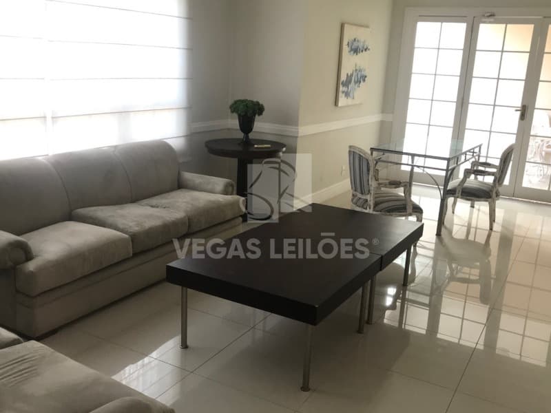 Foto 9 de 12: Apartamento em leilão em Ribeirão Preto - SP, bairro Jardim Irajá — LOTE 001 Apartamento Ed. Pennsylvania, Rib. Preto/SP