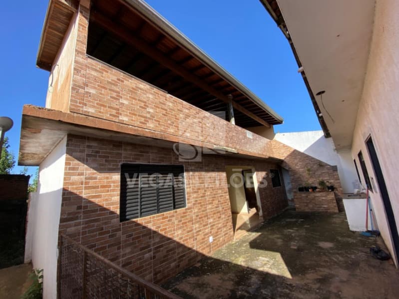 Foto 4 de 5: Casa em leilão em Barretos - SP, bairro Alto Pimenta — LOTE 001 Casa Rua Emilio José Pinto, Barretos/SP