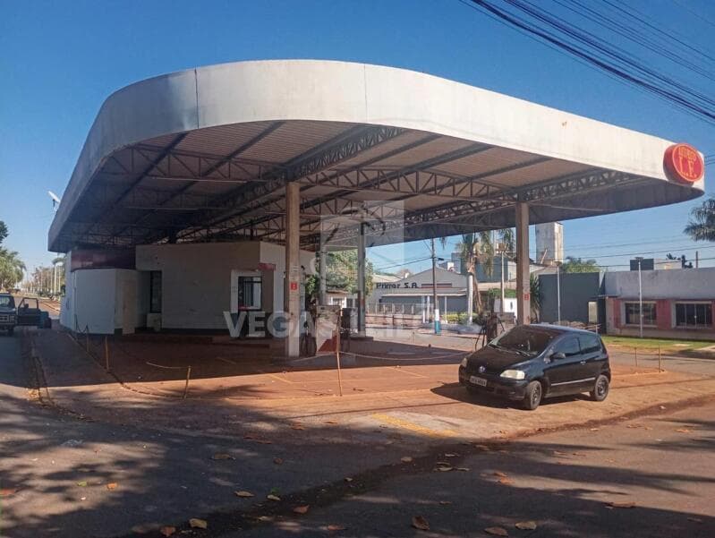 Foto 6 de 10: Comercial em leilão em Trabiju - SP, bairro Centro — LOTE 001 Prédio comercial em Trabijú/SP