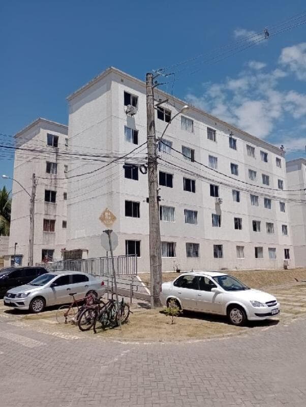 Apartamento em leilão em Camaçari - BA — LOTE 013 Apartamento