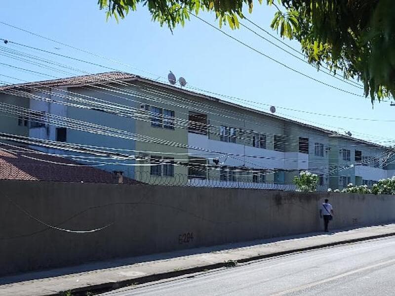 Apartamento em leilão em Salvador - BA — LOTE 031 Apartamento