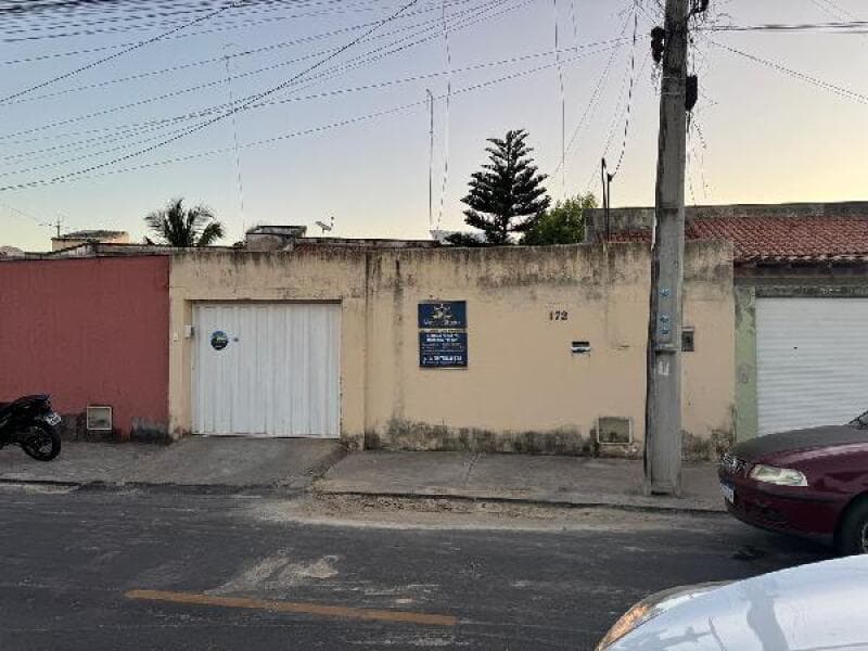 Casa em leilão em Horizonte - CE — LOTE 049 Casa