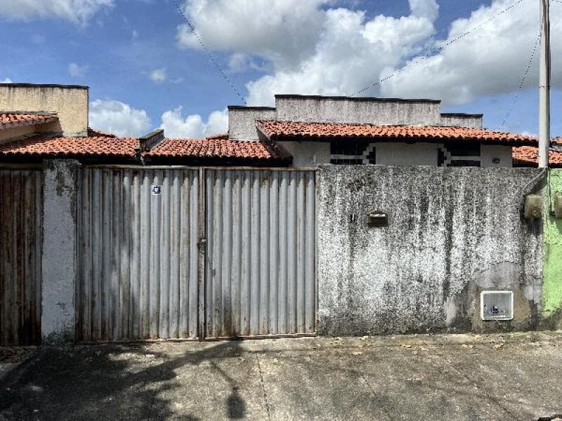 Casa em leilão em Horizonte - CE — LOTE 051 Casa