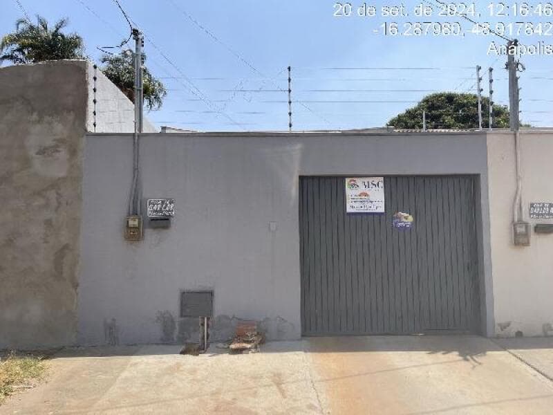 Casa em leilão em Anápolis - GO — LOTE 072 Casa
