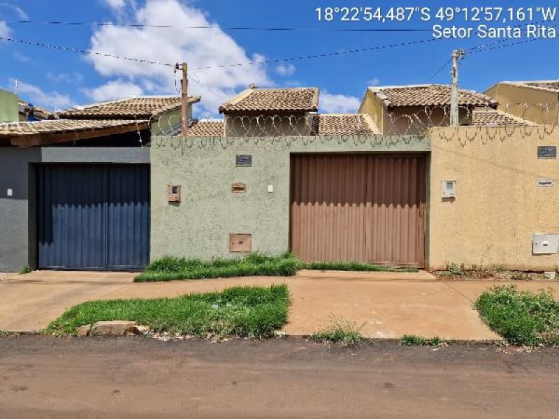 Casa em leilão em Itumbiara - GO — LOTE 094 Casa