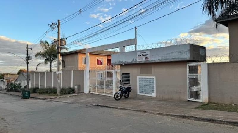 Apartamento em leilão em Valparaíso De Goiás - GO — LOTE 120 Apartamento