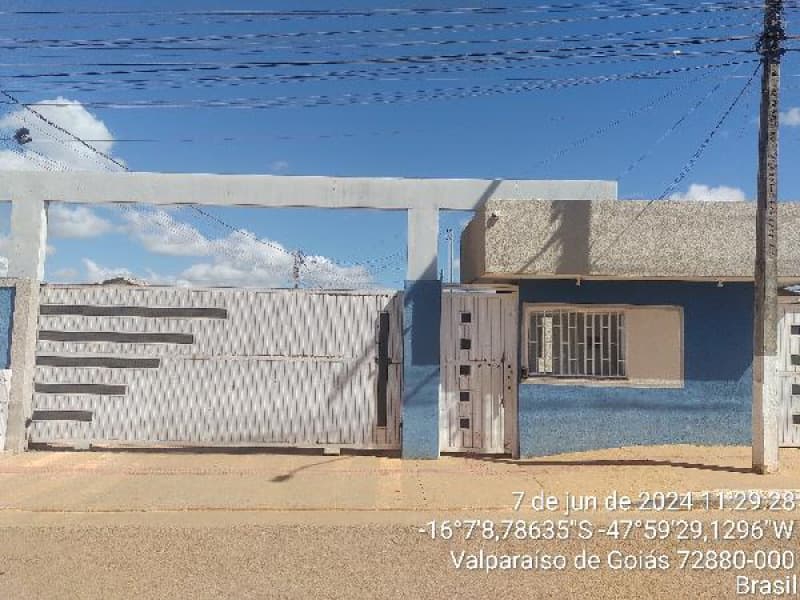 Casa em leilão em Valparaíso De Goiás - GO — LOTE 121 Casa