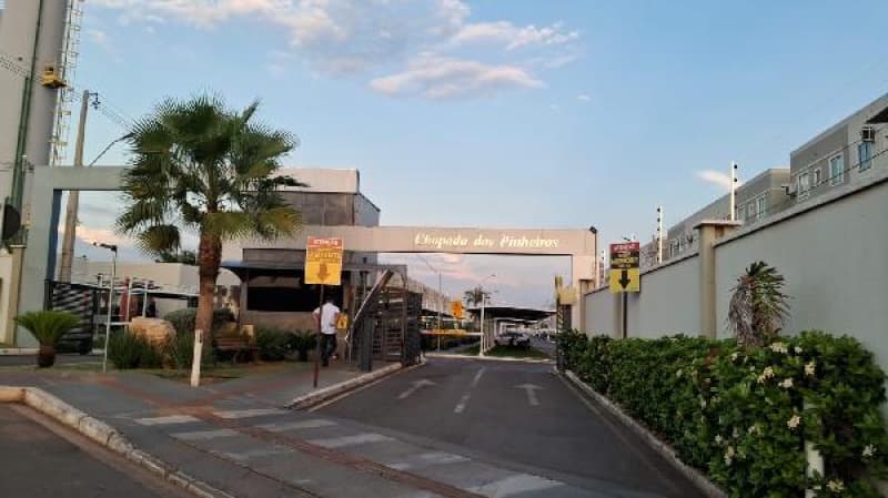 Apartamento em leilão em Várzea Grande - MT — LOTE 207 Apartamento