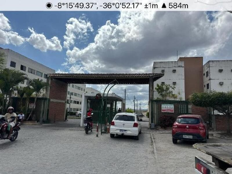 Apartamento em leilão em Caruaru - PE — LOTE 251 Apartamento