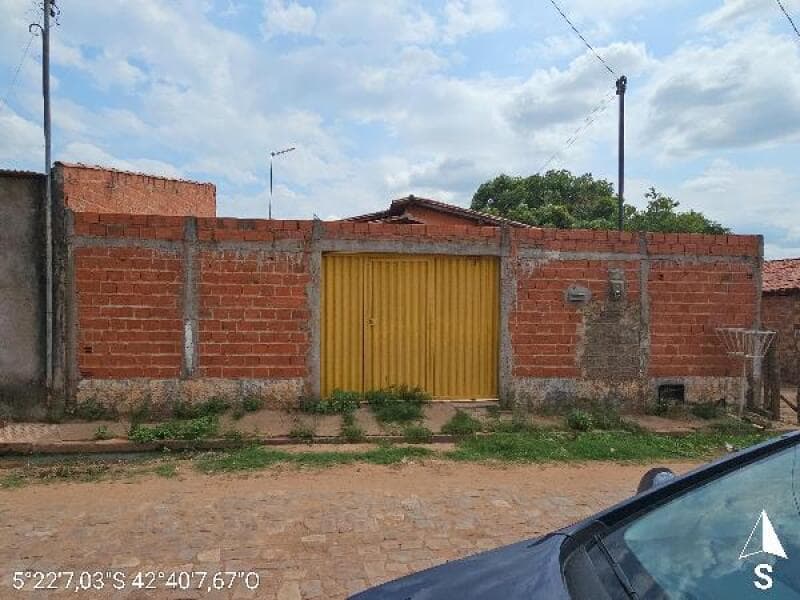 Casa em leilão em Demerval Lobão - PI — LOTE 279 Casa