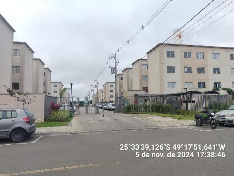 Apartamento em leilão em Curitiba - PR — LOTE 299 Apartamento