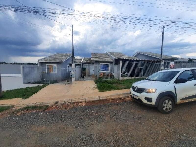 Casa em leilão em Ponta Grossa - PR — LOTE 314 Casa