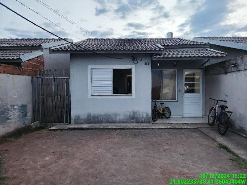 Apartamento em leilão em Campos Dos Goytacazes - RJ — LOTE 322 Apartamento