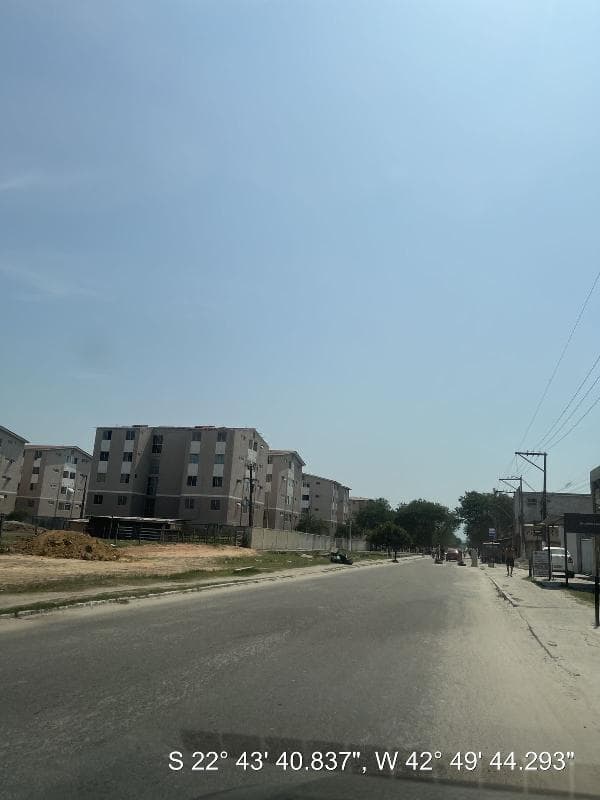 Apartamento em leilão em Itaboraí - RJ — LOTE 325 Apartamento