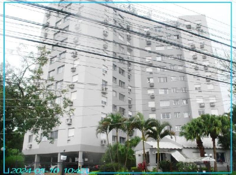 Apartamento em leilão em Porto Alegre - RS — LOTE 462 Apartamento