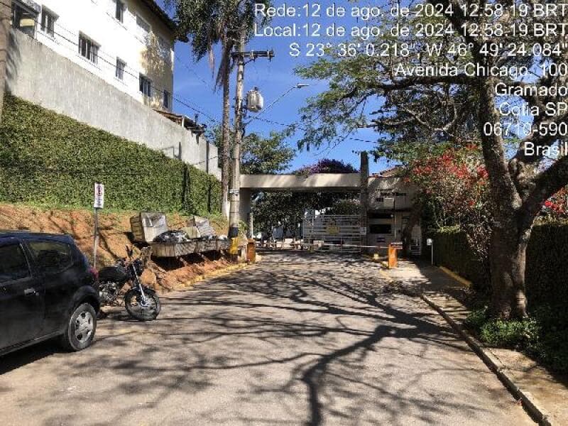 Casa em leilão em Cotia - SP — LOTE 492 Casa