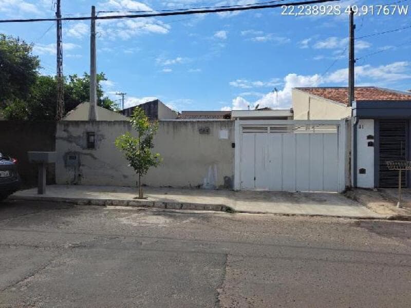 Apartamento em leilão em Marília - SP — LOTE 510 Apartamento