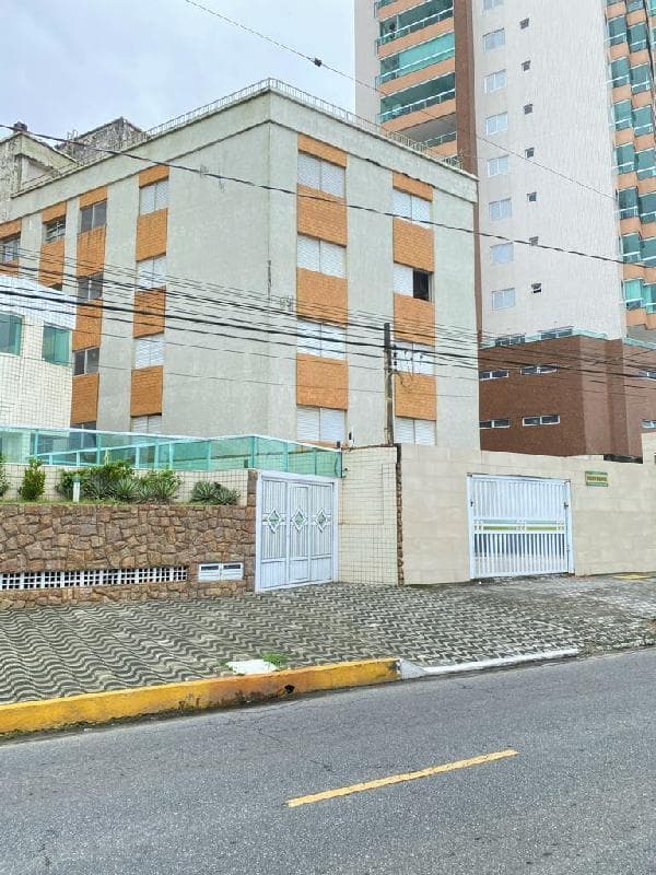 Apartamento em leilão em Praia Grande - SP — LOTE 524 Apartamento