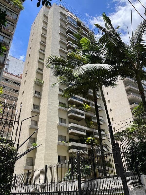 Apartamento em leilão em São Paulo - SP — LOTE 550 Apartamento