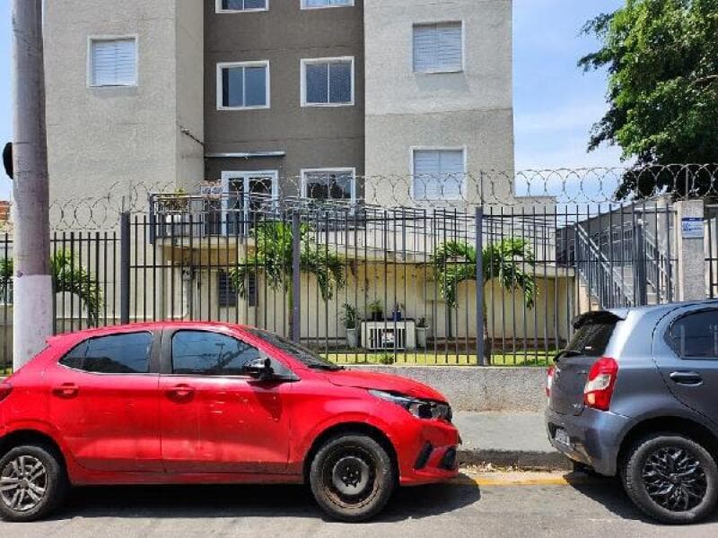 Apartamento em leilão em Taboão Da Serra - SP — LOTE 570 Apartamento