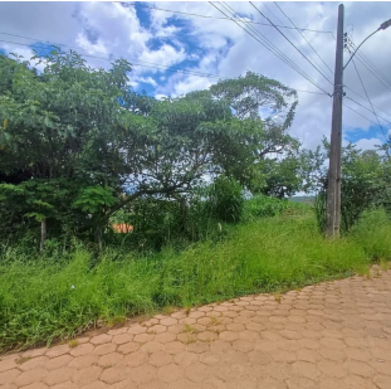 Foto 3 de 3: Terreno em leilão em Baependi - MG — LOTE 001 Lote de Terreno 150,00 m² - Baependi/MG