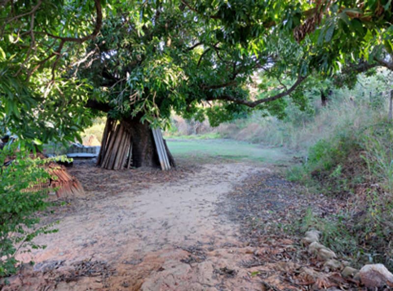Foto 6 de 15: Casa em leilão em Sabará - MG — LOTE 001 Casa com dois pavimentos sobre um terreno com área de 7.500 m² - Boaventura, Sabará/MG