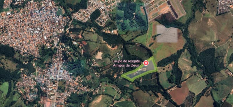 Foto 1 de 4: Area Rural em leilão em Três Corações - MG, bairro Espraiadinho — LOTE 001 Gleba de terras com 4,84 hectares - terreno de 48.400 m² e 150 m² de área construída - na z