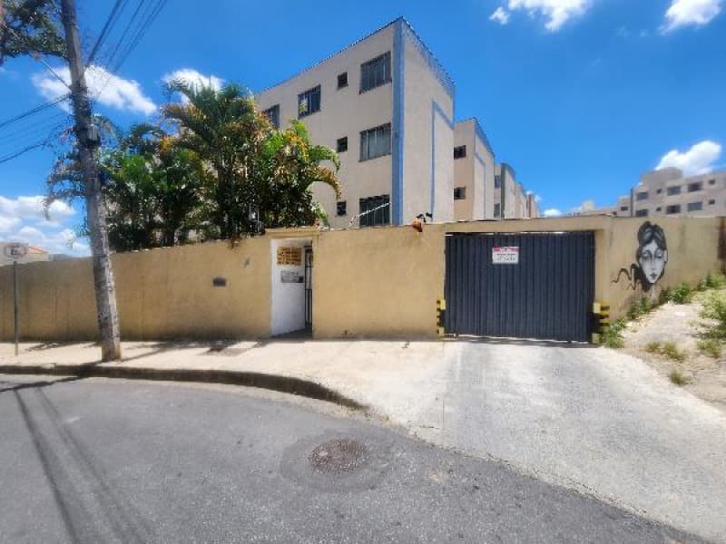 Apartamento em leilão em Belo Horizonte - MG, bairro Candelaria — LOTE 120 Apartamento