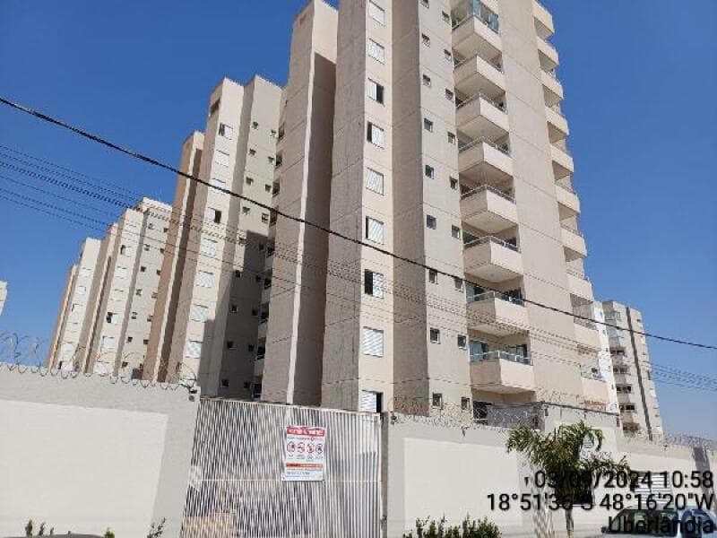 Apartamento em leilão em Uberlândia - MG — LOTE 170 Apartamento
