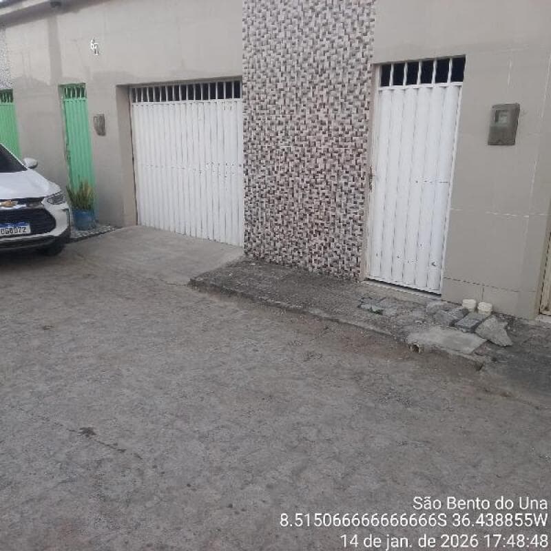 Casa em leilão em São Bento Do Una - PE, bairro Paulo Cordeiro de Farias — LOTE 220 Casa