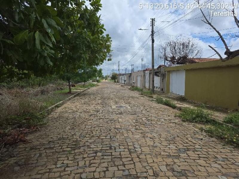 Casa em leilão em Teresina - PI, bairro Pedra Miuda — LOTE 219 Casa